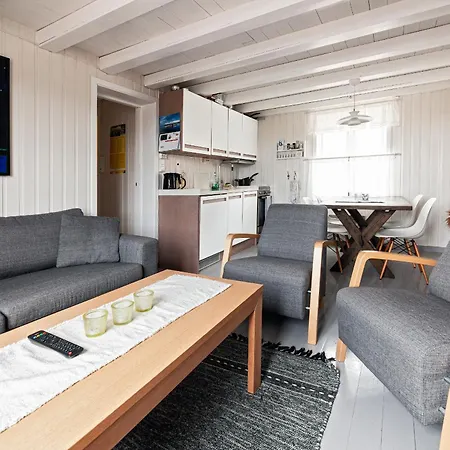 Feriehus Rorbu Burekka, Stamsund